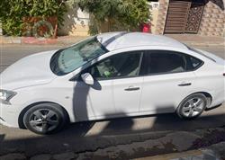 نیسان سێنترا